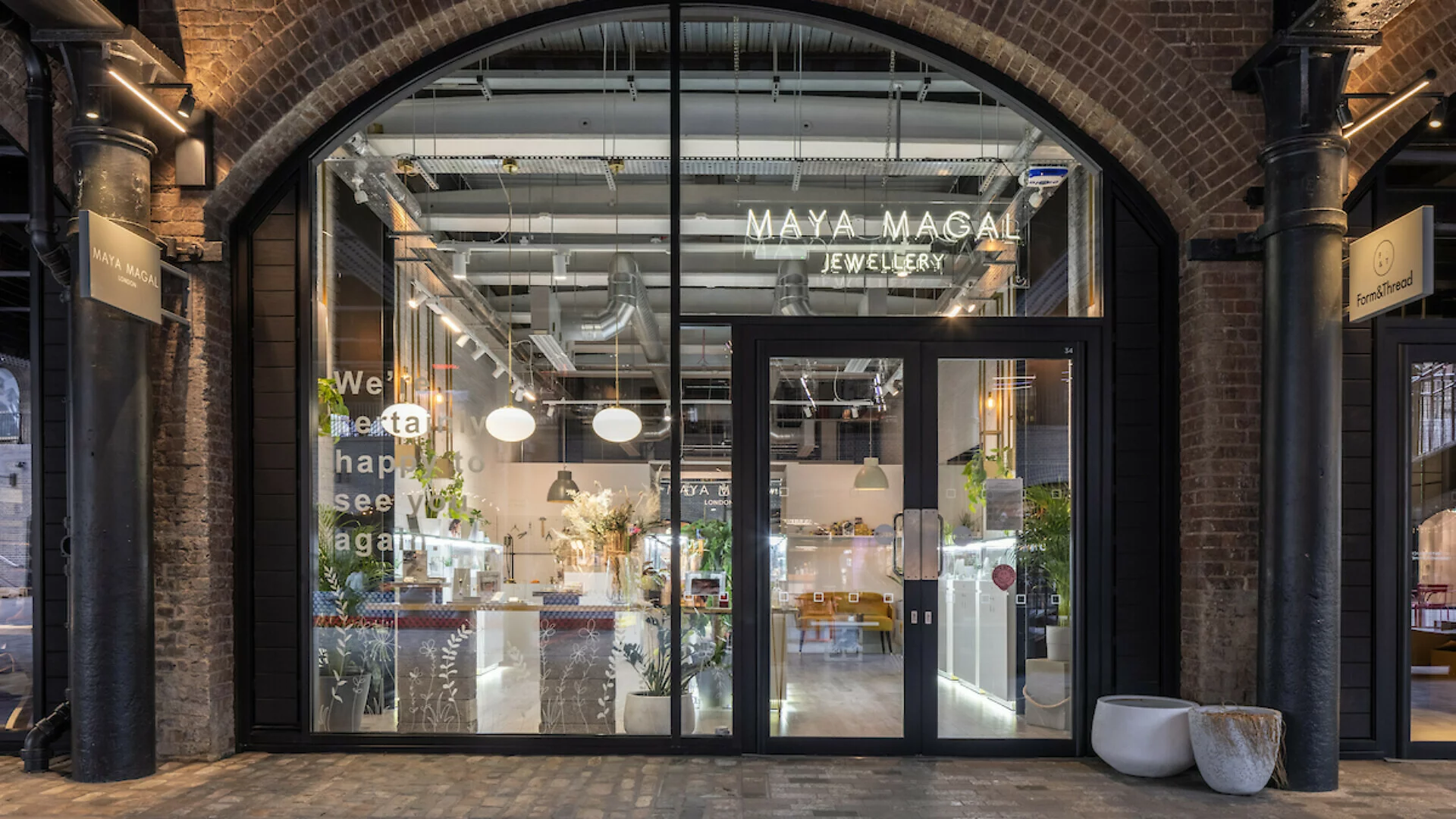 Maya Magal London Jewlery